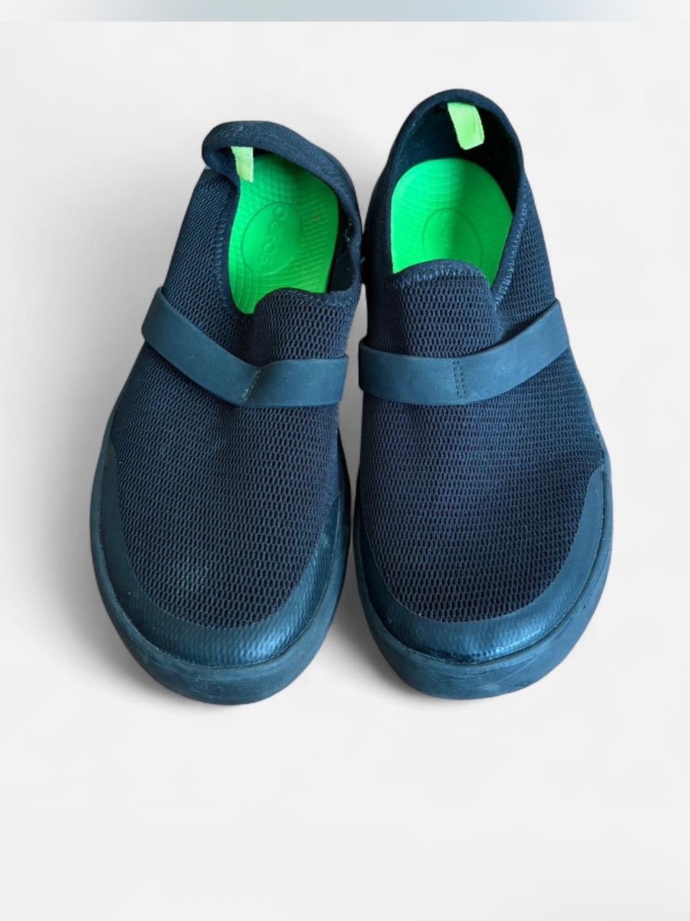 Oofos OOmg Low - size 8

women's OOfos OOmg shoe